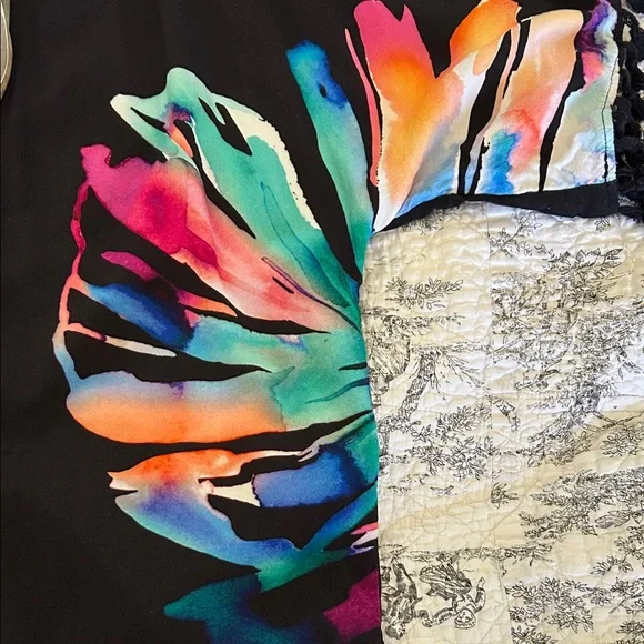 La Blanca Vibrant Floral Swim Coverup - Picture 10 of 11